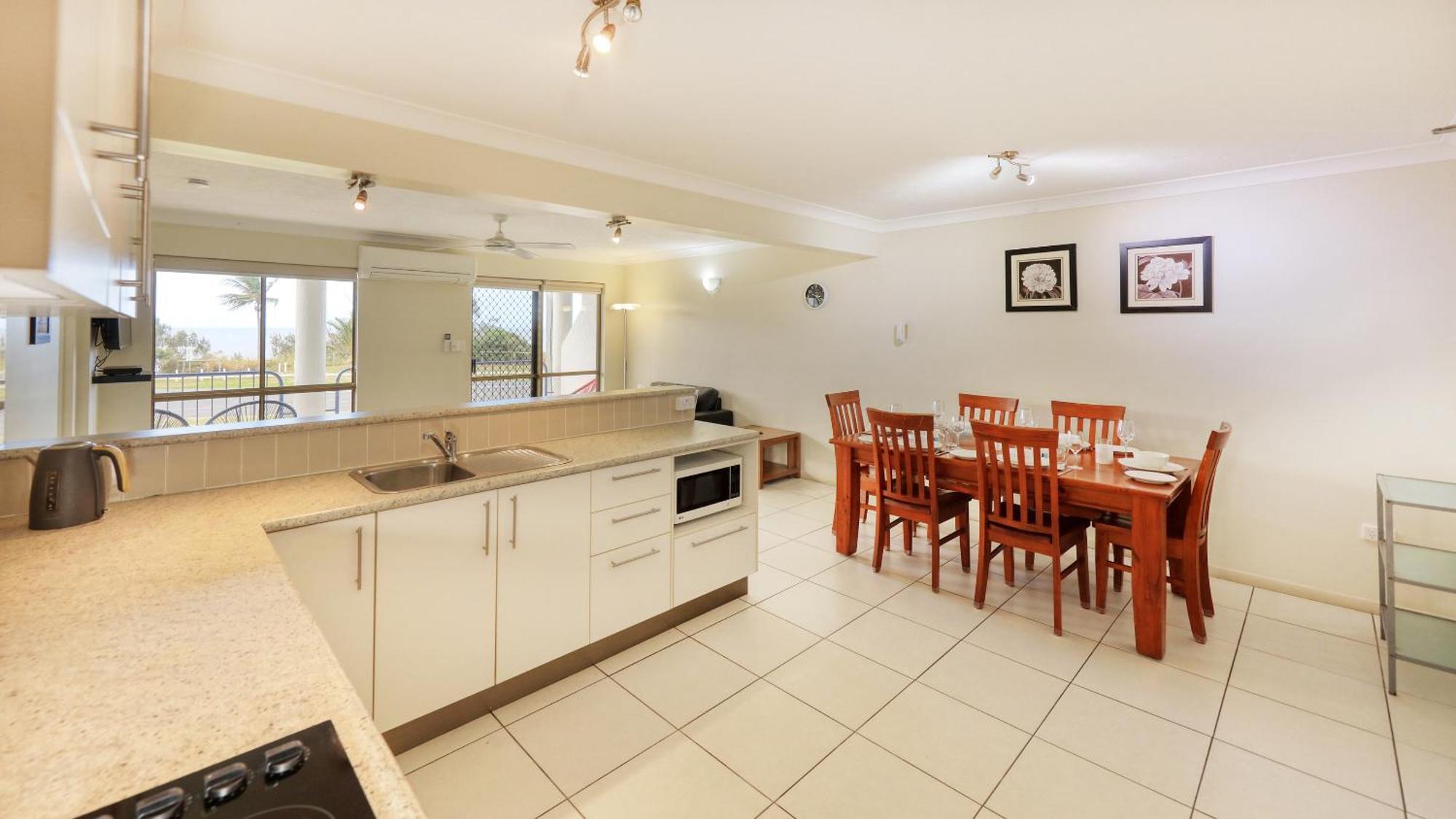 L'Amor Holiday Apartments Yeppoon Exterior photo